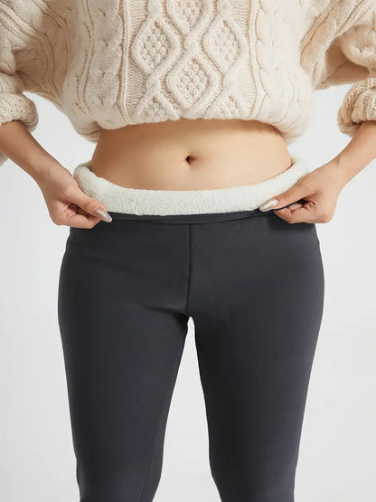 モノヒート｜軽く伸びて、ずっと暖かい。